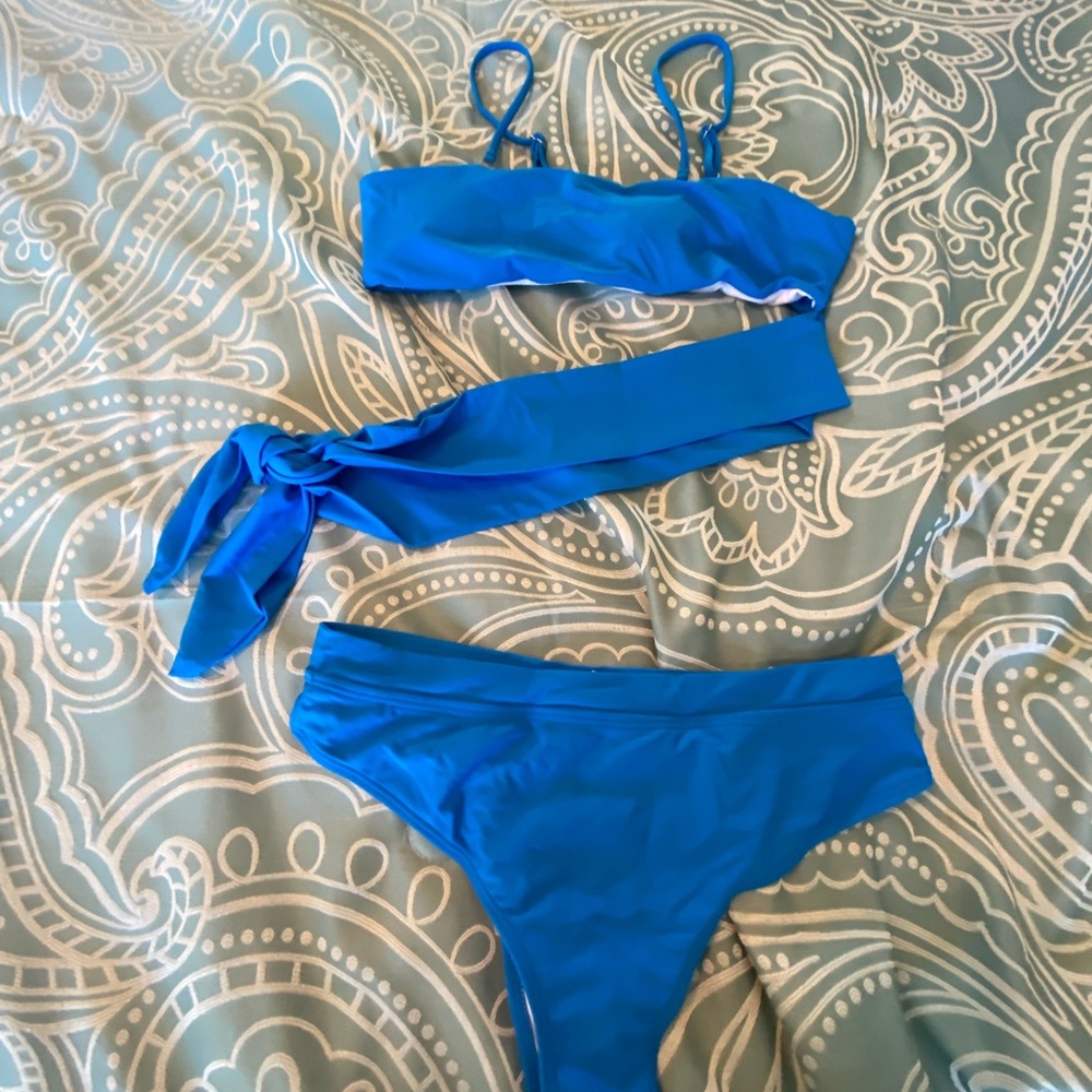 SHEIN Bikini- L